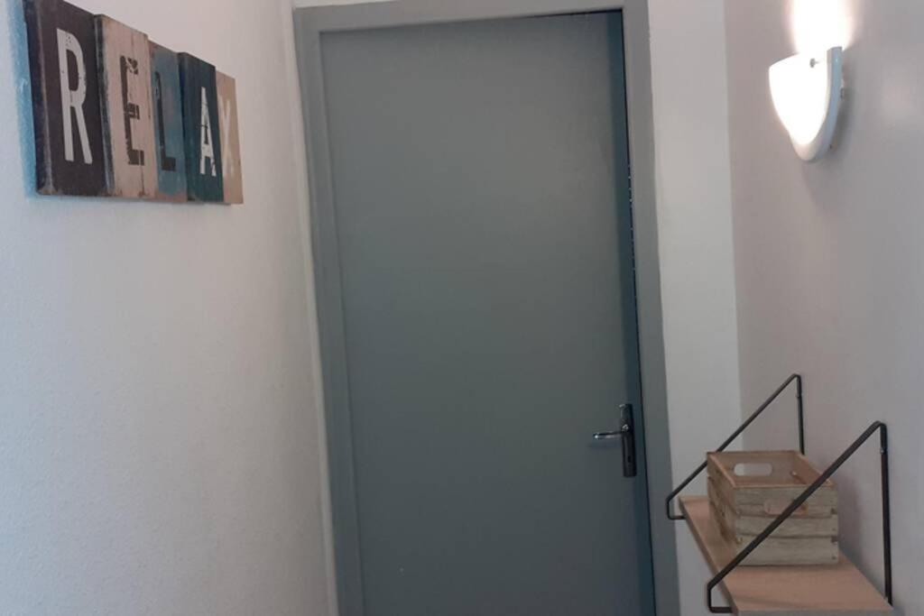 Ferienwohnung Agreable Logement Proche De La Gare Et Du Polygone Béziers Exterior foto